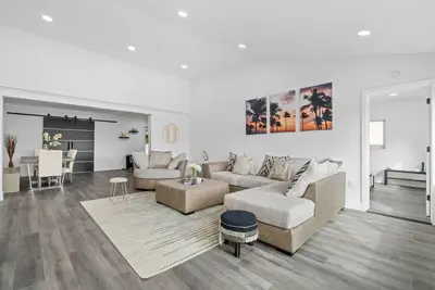 Image de Prime Location in the Heart of Miami