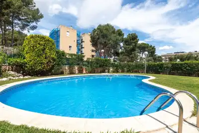 Image de Bel appartement pour 6 personnes avec piscine, climatisation, Wifi, Tv et terrasse