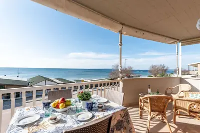Image de Agréable appartement pour 4 personnes avec Wifi, Tv, terrasse, animaux admis et parking