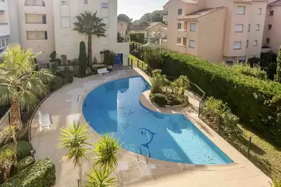 Image de Confortable appartement pour 4 personnes avec piscine, climatisation, Wifi, Tv et terrasse