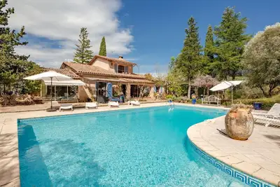 Image de Magnifique maison de vacances privée avec piscine privée, Wifi, Tv, terrasse et vue panoramique