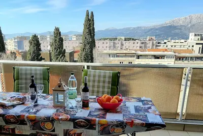 Image de Captivating Apartment 15 sleeps 4 guests