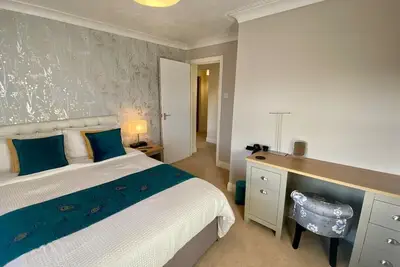 Image de Bedford Town Contractors Hq, Park Your Van, Cosy Sleep, Fast Wifi