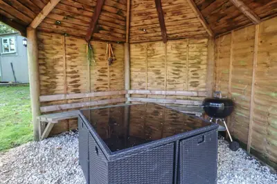 Image de Elm 4, pet friendly, with a garden in Broadway
