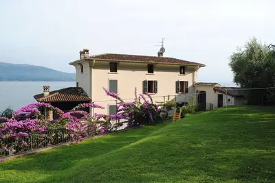 Image de Lake House 44 - Garden direct on the Lake