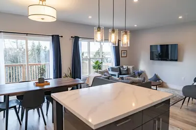 Image de The Scotia Modern: Luxury 4 bedroom House w/ gym in Halifax. Close to downtown