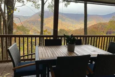 Image de Mountain Hideaway within 45 minutes of Asheville! 4x4-Awd required