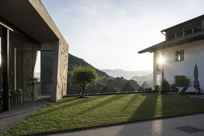 Image de Appartement \"Gojer Vernatsch\" avec vue sur les montagnes, jardin & Wi-Fi