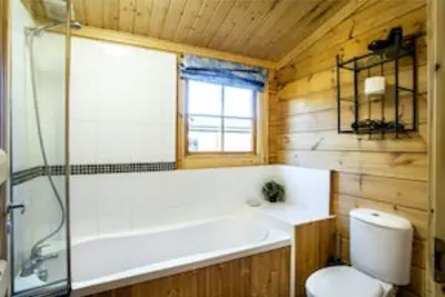 Image de Dragonfly Cabin