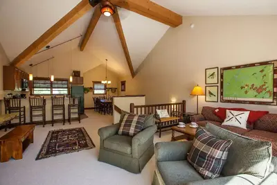 Adk Adventure Getaway - 5 Minutes to Whiteface Mtn.