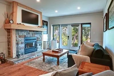 Image de La Suite du Capitaine at Algonquin