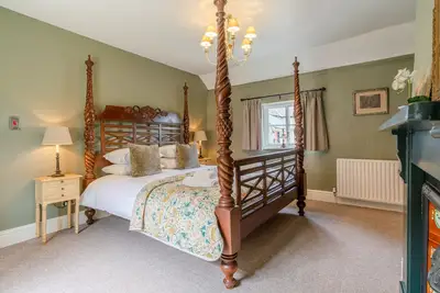 Cottage-Salle de bain privée séparée-Vue sur la cour