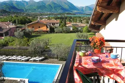 Image de Penthouse apartment lake view wi-fi swimming pool parking with gate