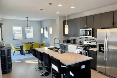 Modern, Spacious Townhouse Blocks from Downtown