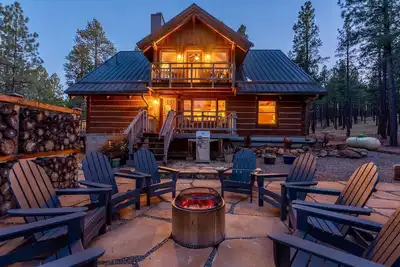 Image de Private 5-Acre Cabin – Woods, Wildlife, Trails & Starry Skies