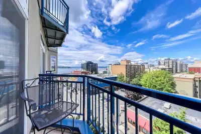 Image de Lovely Condo in the Heart of Seattle!