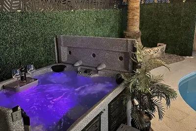 Image de Biltmore/Arcadia 3/2 House. Pool. Jacuzzi. Covered Patio