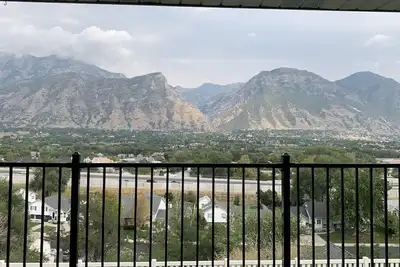 Image de Amazing Valley View located close to Byu &Uvu.