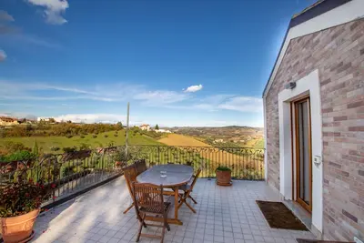 Image de Magnifique maison de vacances pour 6 personnes avec climatisation, Wifi, terrasse et parking