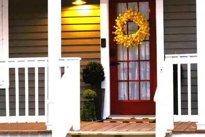 Newly Remodeled Classic Old Leavenworth Home in the heart of town