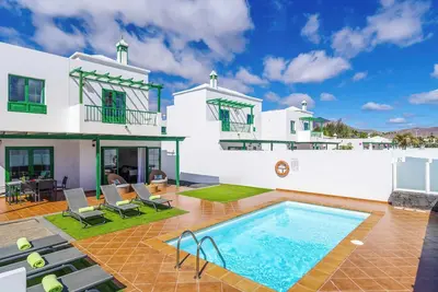 Image de Villa Sargo - Trois Chambres Villa, Couchages 6