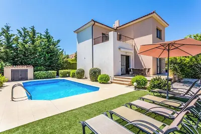 Image de Villa Lara Latchi - Trois Chambres Villa, Couchages 6