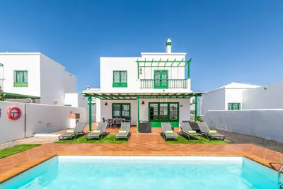 Image de Villa Salema - Trois Chambres Villa, Couchages 6