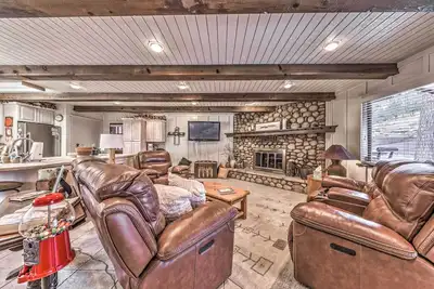 Image de Ruidoso Vacation Rental House w/ Deck & Chiminea!