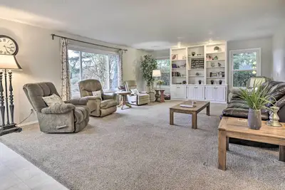 Image de Portland Area Home, 32 Mi to Mt Hood!