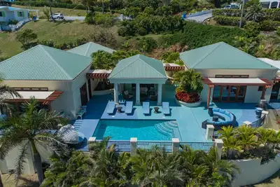 Image de Luxury Caribbean Villa 4 private suites, pool and stunning views. Judith's Fancy