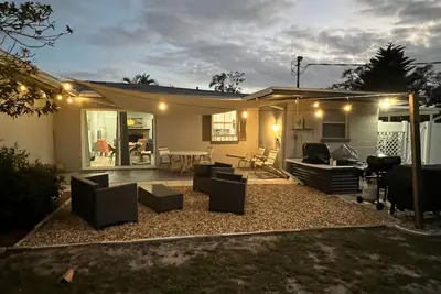 Image de Pet Friendly, Beautifully Renovated, Close to Beaches