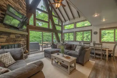 Image de Sunset Ridge Hideaway by Innsbrook Vacations!