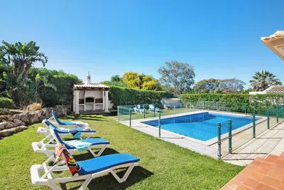 Image de Villa \"Vivenda Quinta da Balaia\" avec piscine privée et Wi-Fi