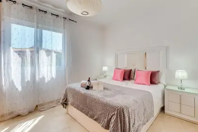 Chic Urban Oasis in Estepona