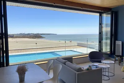 Image de Plage de Foncillon, résidence avec piscine face à la mer