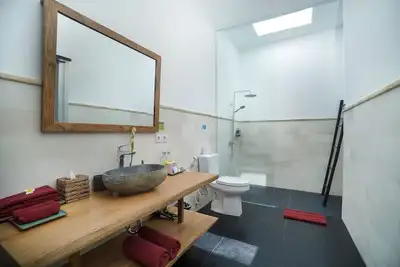 Image de Sunglow Villa