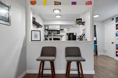 Image de Floral Time Warp near Dwtwn