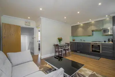 Image de Appartement-Appartement-Salle de bain privée-Vue sur Rue-F2-40