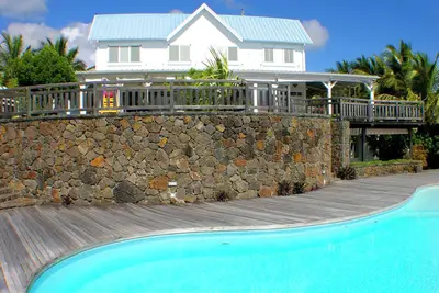 Image de The Bay Villa 10 minutes by boat from Ile aux Cerfs