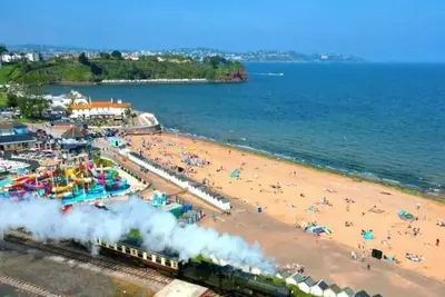 Image de Salty Breeze is just 160m from the golden sands of Preston Beach, Paignton.