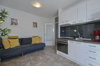 Image de Adela Ii One-bedroom Apartment with Balcony