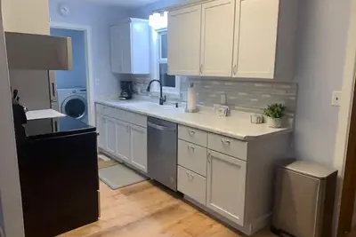 Image de Beautiful Furnished 2 Bedroom House with Garage