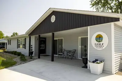 Image de Elegant Home & a Golfers Paradise