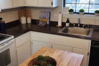 Image de Historic Bonaventure Beauty - so spacious Mad Men style