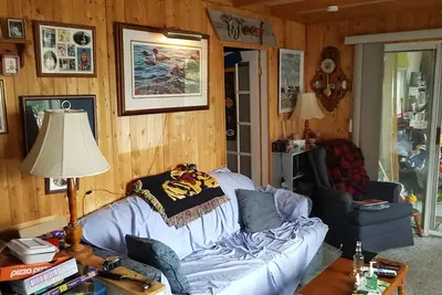 Image de Quaint Cottage on a Popular Lakefront, Dock, Fire pit.