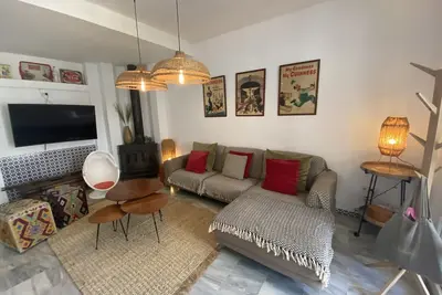 Image de Enjoy the Tranquility of the Sea, Townhouse in Fuengirola with Stunning Views