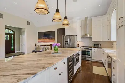 Image de Luxurious, private, very comfortable Shinnecock Hills home