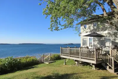 Image de Bay Vista - 3br, 2ba waterfront home with sunset views over Middle Bay