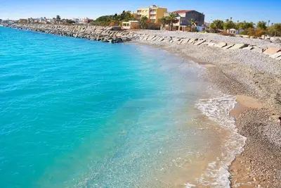 Image de Magnifique appartement sur la plage avec piscine
