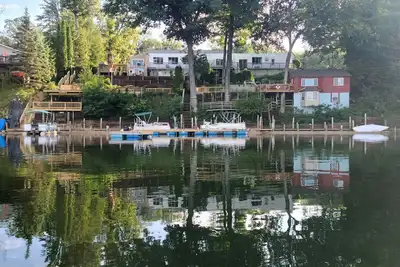 Image de Lake Retreat for Large Gatherings